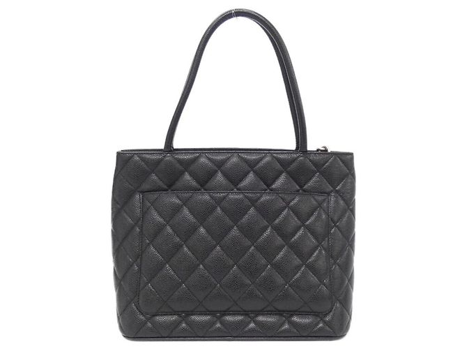 Timeless Bolsa Chanel 1804 em couro de bezerro preto - vista 2