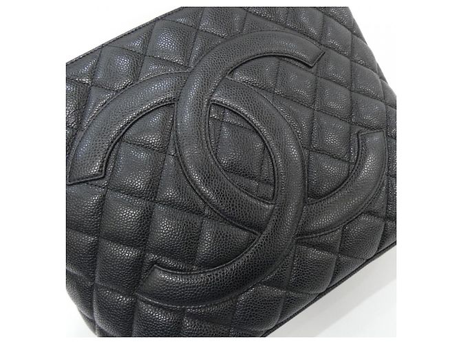 Timeless Bolsa Chanel 1804 em couro de bezerro preto - vista 4