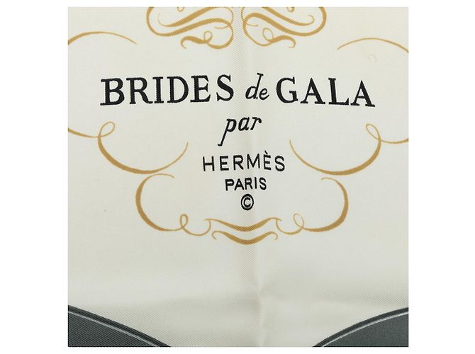 Hermès Foulard Hermes Carre 90 Brides de Gala Bianco Blu chiaro - vista 3
