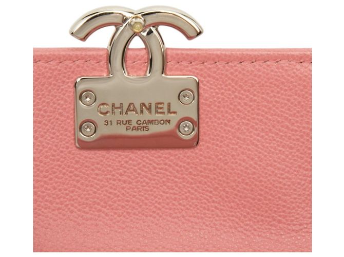 Portafoglio tri-fold Chanel Matelassé in pelle rosa - vista 6