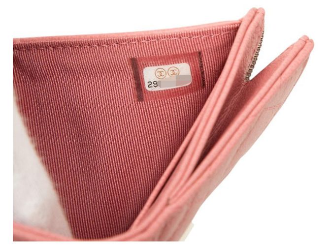 Portafoglio tri-fold Chanel Matelassé in pelle rosa - vista 8