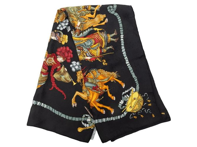 Hermès Hermes Carre 90 LES FETES DU ROI SOLEIL Schal Schwarz Mehrfarben - Ansicht 3