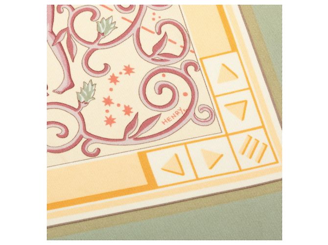 Hermès Foulard Hermes Carre 90 World Map Beige Verde - vista 3