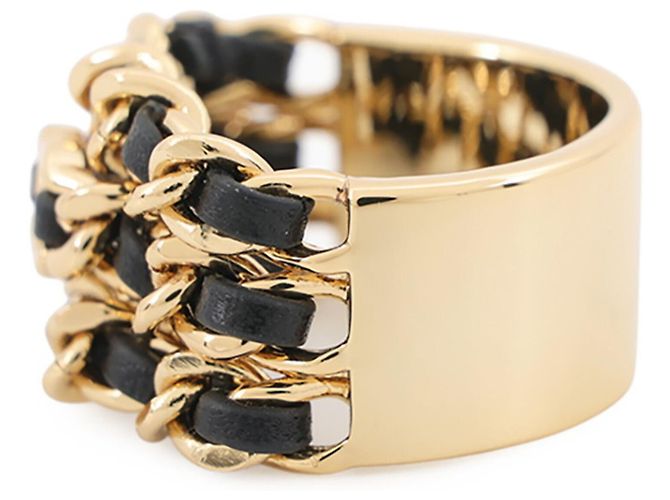 Chanel Ring aus goldfarbenem Leder und Metall - Ansicht 2