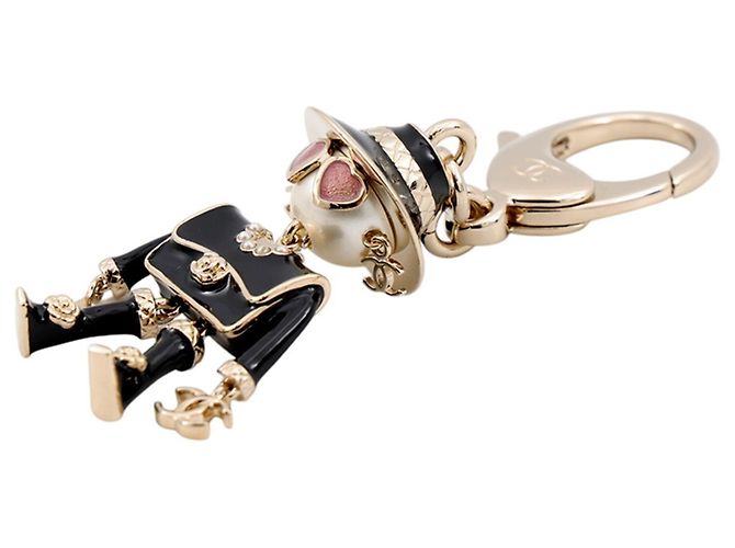 Porte-clés Chanel Mademoiselle Gabrielle Noir - vue 2