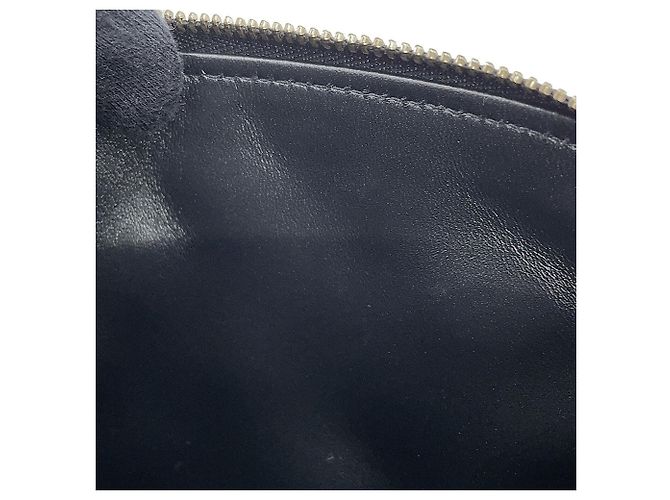 Chanel Matelassé Schultertasche aus schwarzem Lammleder - Ansicht 11