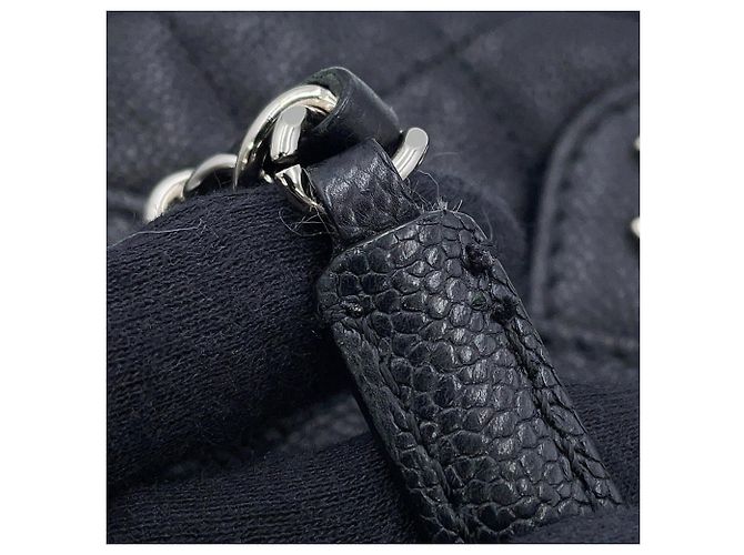 Chanel Matelassé Black Grained Calfskin Shoulder Bag - view 12