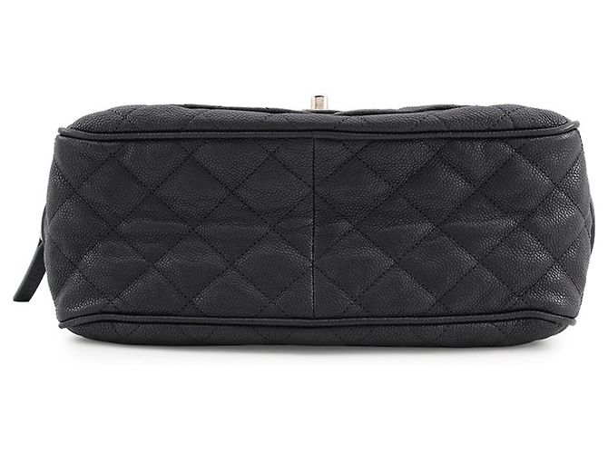 Chanel Matelassé Black Grained Calfskin Shoulder Bag - view 3