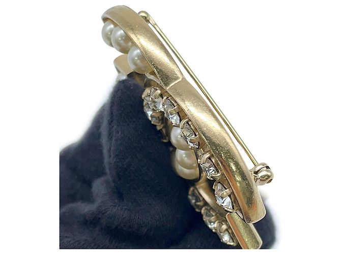 Chanel Faux Pearl and Rhinestone Brooch Golden - view 5