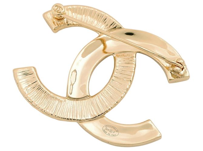 Spilla in smalto nero e oro Chanel D'oro - vista 3