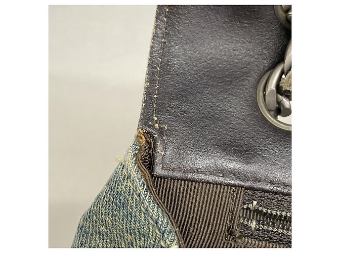Borsa a tracolla Chanel in denim blu - vista 8