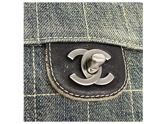 Borsa a tracolla Chanel in denim blu - vista 9