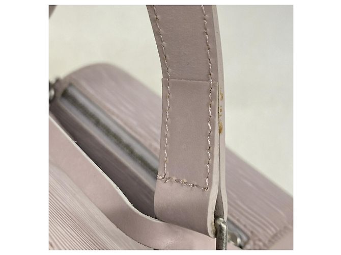 Louis Vuitton Epi Soufflot Handtasche M5222B - Ansicht 11