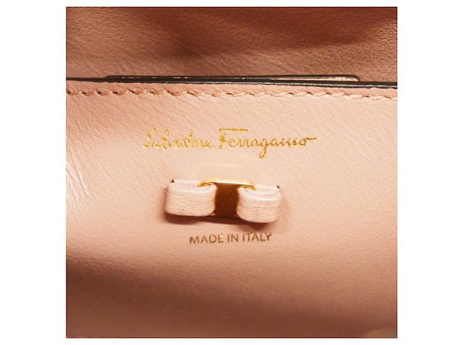 Borsa in pelle Salvatore Ferragamo Vara in Pink Beige - vista 5