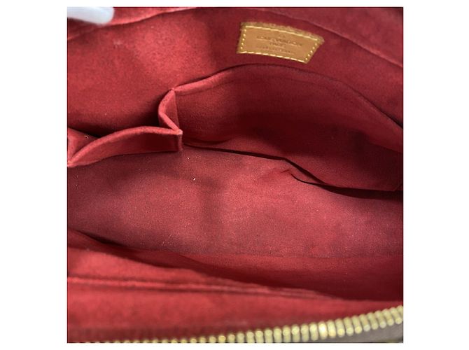 Bolsa de Ombro Louis Vuitton Monogram Vivacite GM Marrom - vista 4