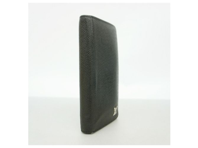 Louis Vuitton Taiga Portefeuille Brazza Long Wallet Grey - view 2
