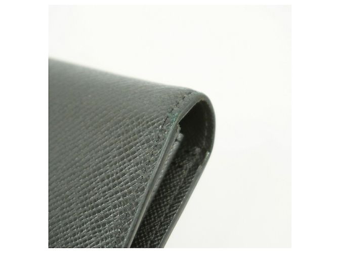 Louis Vuitton Taiga Portefeuille Brazza Long Wallet Grey - view 6