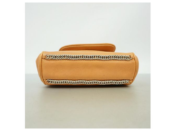 Bolsa de Ombro com Corrente Chanel Matelassé - vista 3