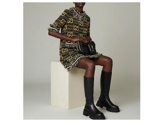 Gucci GG Monogram Tweed-Kleid mit Rüschen - Ansicht 7