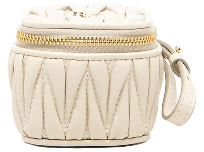 Miu Miu Matelassé Portachiavi Accessorio Charm Marrone Beige - vista 3