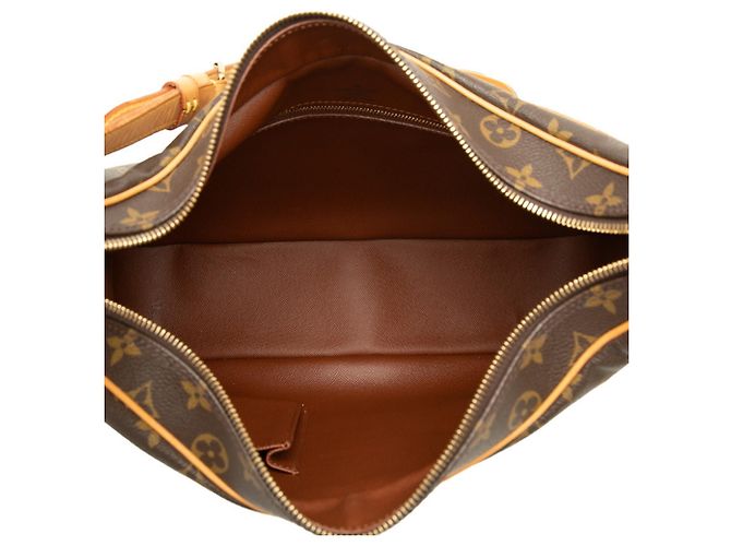 Borsa a tracolla Louis Vuitton Monogram Boulogne 35 Marrone - vista 4