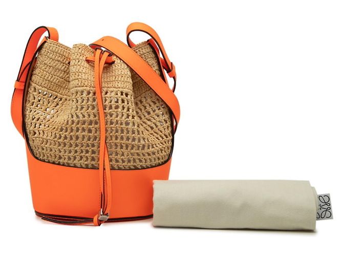 Borsa Loewe Anagram Balloon in Neon Orange Arancione - vista 6