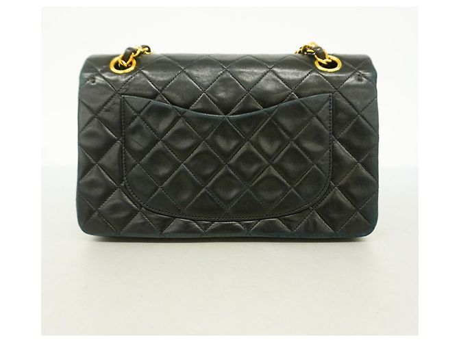 Borsa a tracolla Chanel in pelle d'agnello matelassé nera Nero - vista 14