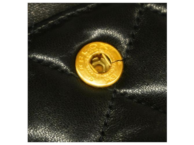 Borsa a tracolla Chanel in pelle d'agnello matelassé nera Nero - vista 6