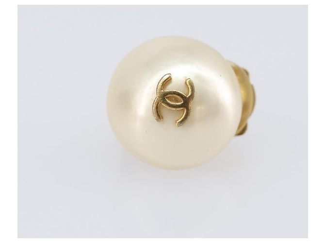 Chanel CC Clip On Faux Pearl Embellished Metal D'oro - vista 3