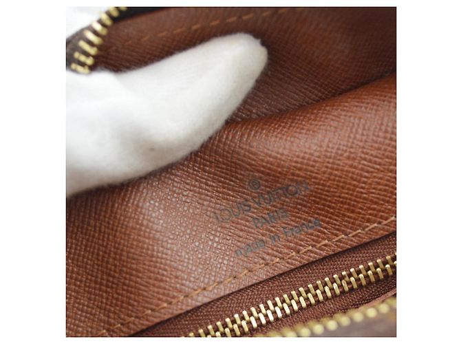 Borsa a tracolla Louis Vuitton Nil Monogram Canvas Marrone - vista 4