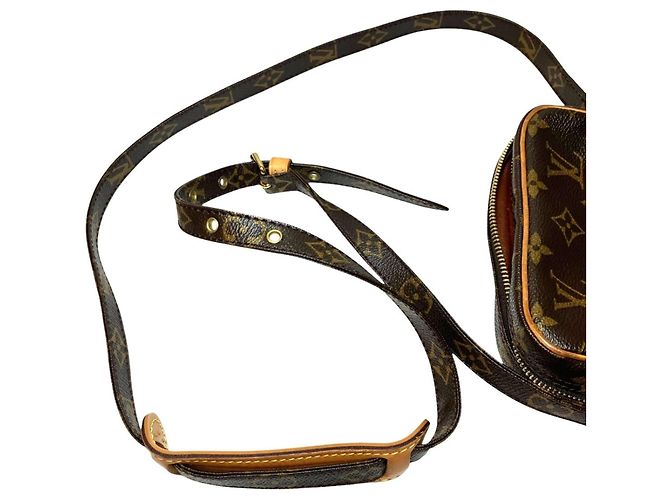 Borsa a tracolla Louis Vuitton Danube Marrone Monogramma - vista 5