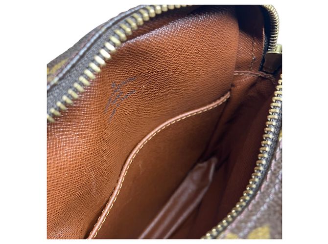 Borsa a tracolla Louis Vuitton Danube Marrone Monogramma - vista 7