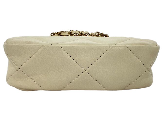 Timeless Chanel Mini Square gesteppte Clutch aus elfenbeinfarbenem Leder Weiß Roh - Ansicht 6