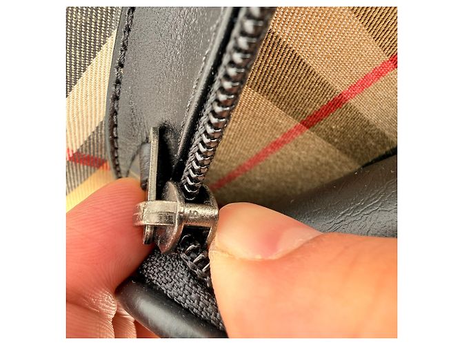 Borsa da tennis Burberry Nova Check in tela beige - vista 27