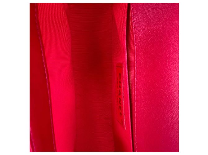 Borsa a tracolla Chanel Le Boy in pelle rossa Rosso - vista 10