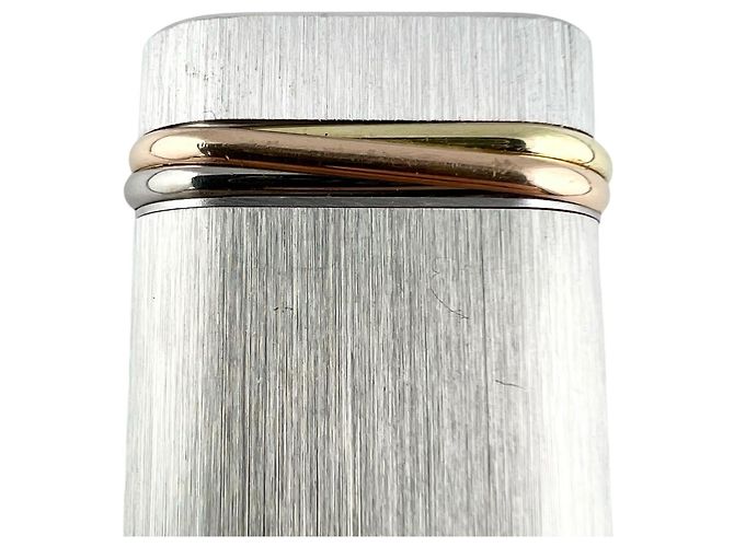 Cartier Trinity Oval Lighter Silvery - view 6