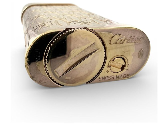 Cartier Godron Happy Birthday Lighter Golden - view 7