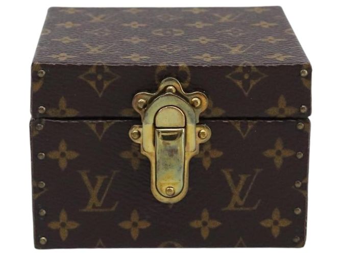 LOUIS VUITTON Estuche de Accesorios Eccrine Declaration Box M21010 LV - vista 13