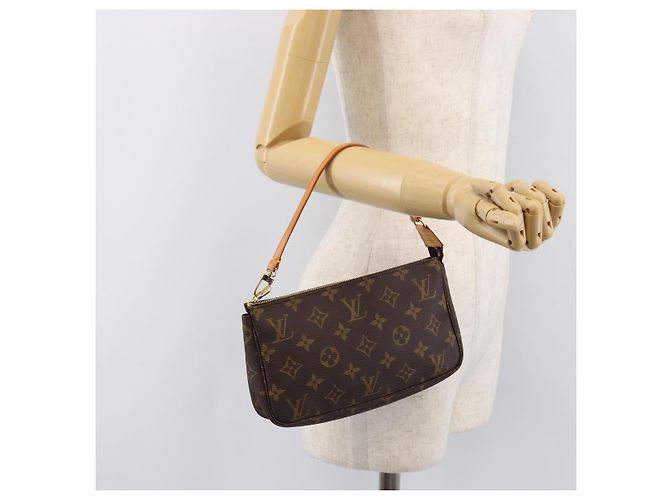 LOUIS VUITTON Monogram Pochette Accessoires Pouch M51980 LV - vista 23