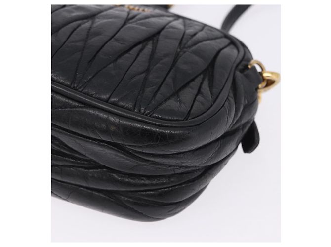 Miu Miu Matelasse Shoulder Bag Leather Black Gold Tone - vista 18