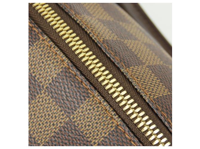 Sac à main Louis Vuitton Rivera MM - vue 16