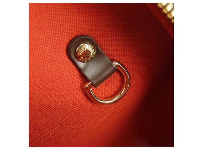 Sac à main Louis Vuitton Rivera MM - vue 22