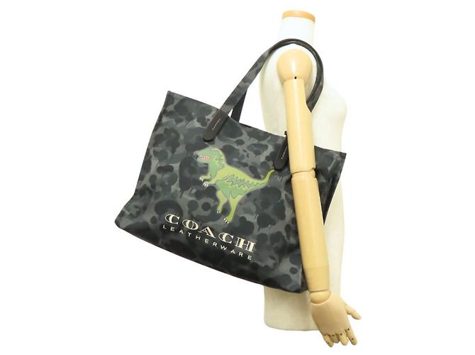 Bolsa de Ombro Coach Lexi CCD11 em Lona Camuflada e Couro Marrom Preto Verde - vista 25