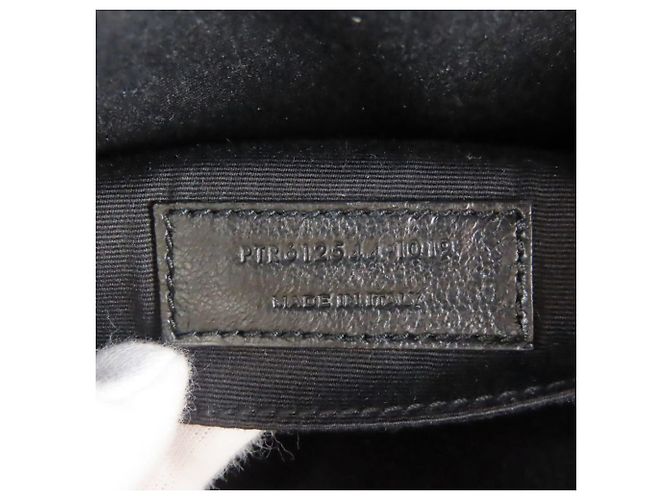 Borsa a tracolla in pelle nera Yves Saint Laurent Nero - vista 16
