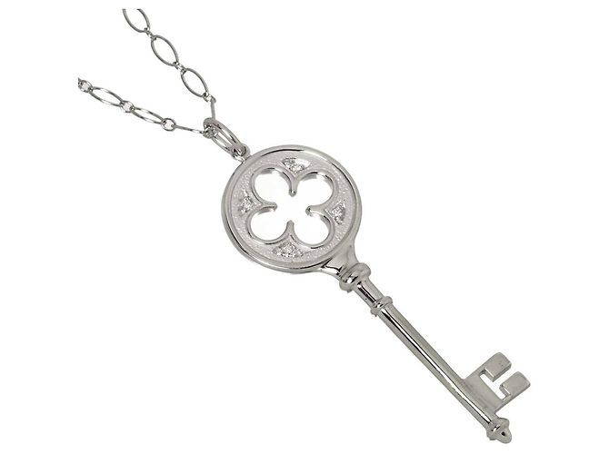 Autre Marque Collana Chiave Trifoglio Tiffany & Co. con Diamanti in Oro Bianco 18K - vista 3