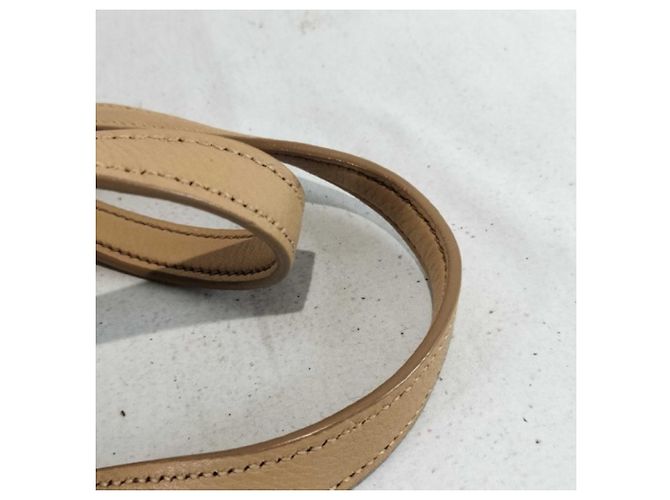 Miu Miu Handtasche aus beigem Leder - Ansicht 5