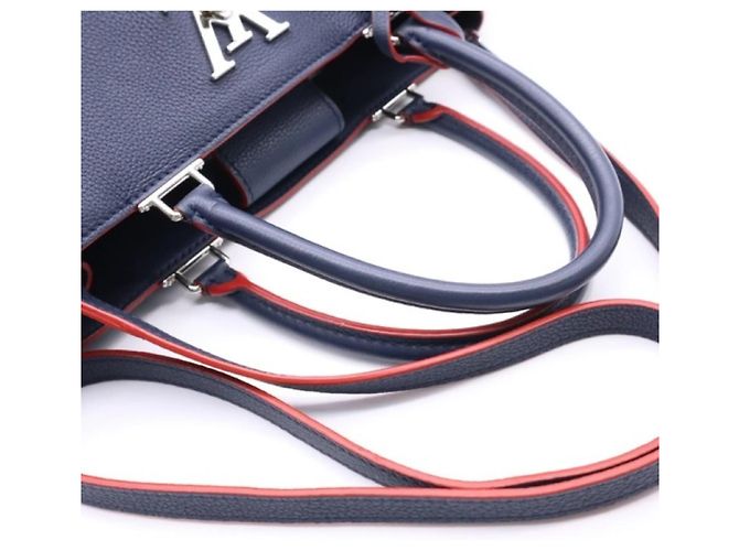 Borsa a mano Louis Vuitton Lockme Day M53645 Rosso - vista 5