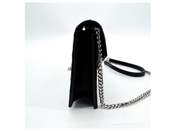 Autre Marque Saint Laurent Classic Monogram Wallet on Chain Matelasse Chevron Leather Small Negro - vista 4