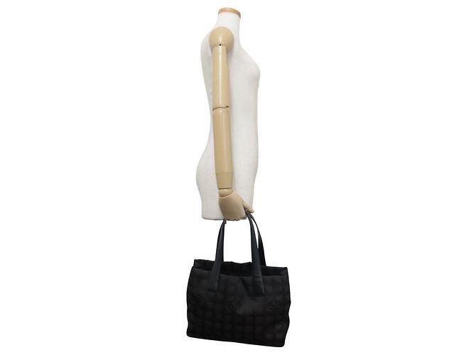 Saco Tote Chanel New Travel Line Preto - vista 25