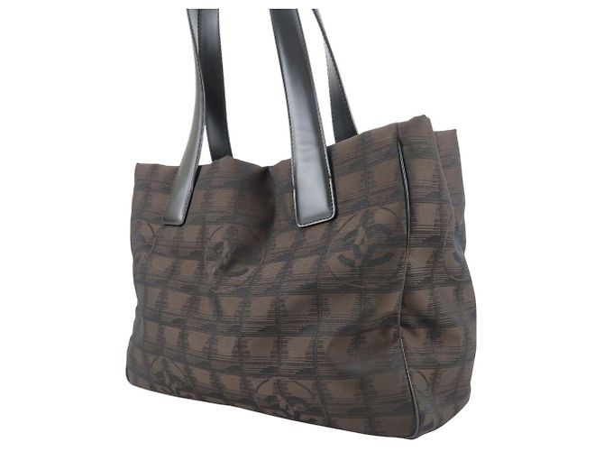 Saco Tote Chanel New Travel Line Preto - vista 3